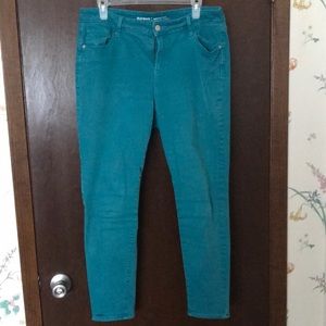 Old Navy Rockstar Mid-rise skinny jeans